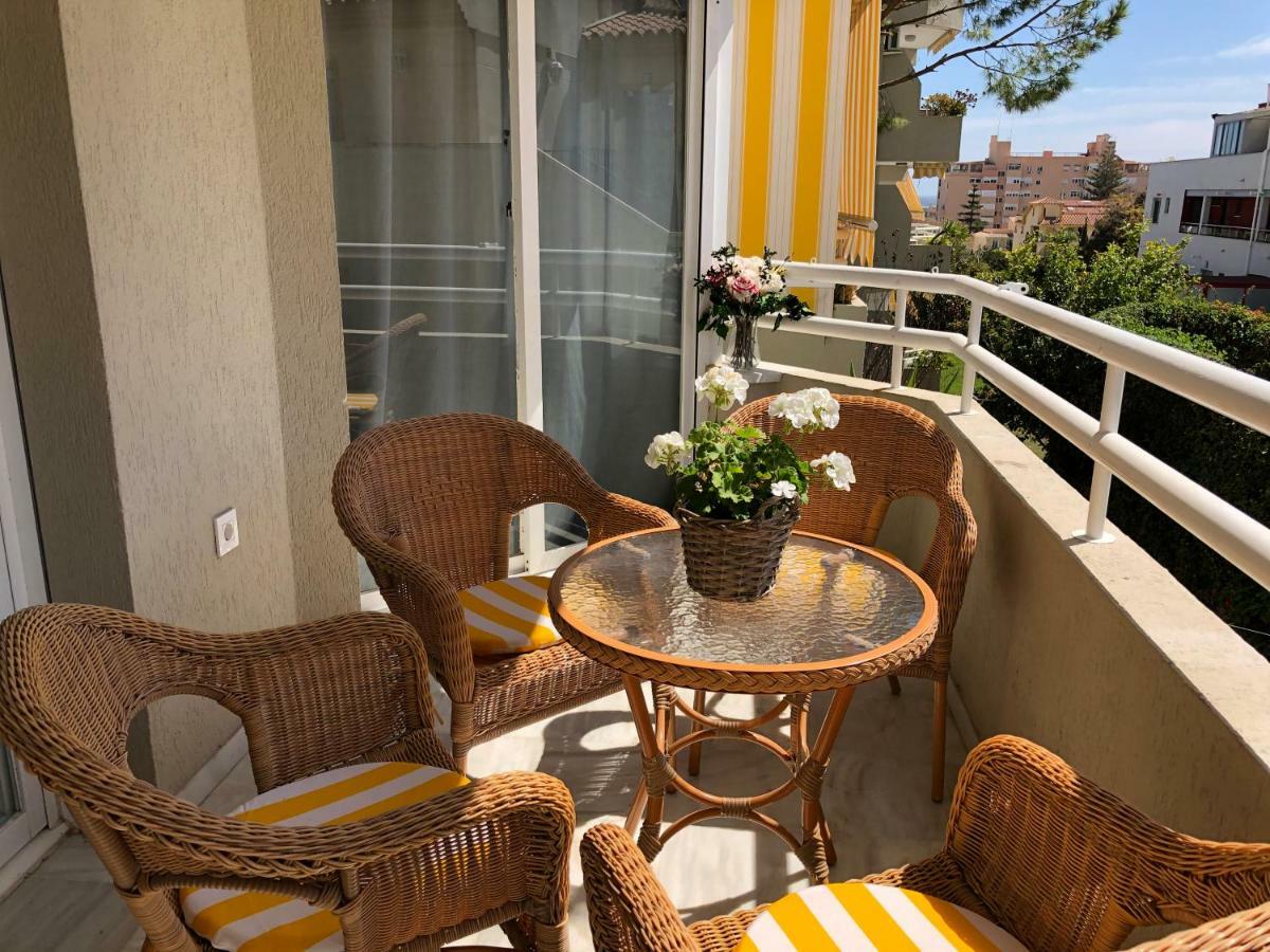 Luxury Dona Carlota Apartment Torremolinos Exterior photo