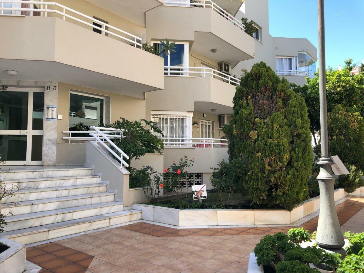 Luxury Dona Carlota Apartment Torremolinos Exterior photo